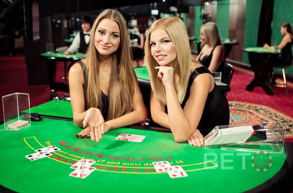 Meja permainan dalam suasana kasino live FENDI188